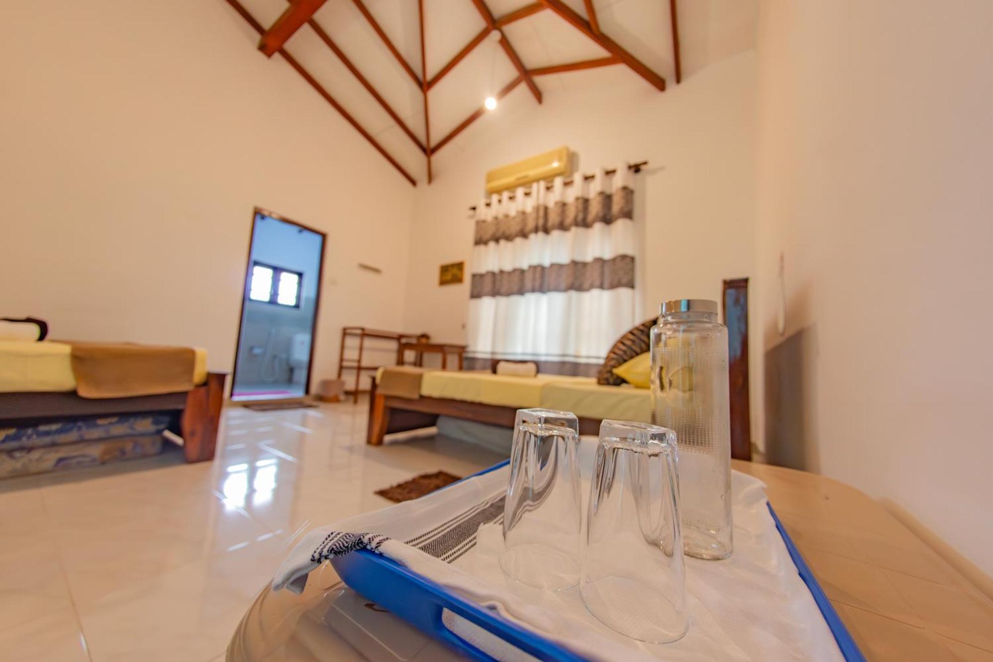 Ciel Grand Villa Канди Екстериор снимка