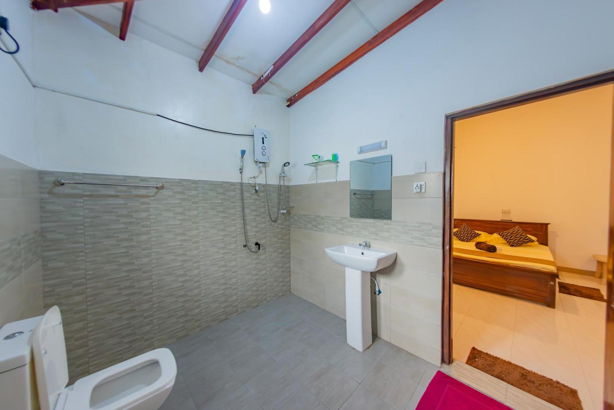 Ciel Grand Villa Канди Екстериор снимка